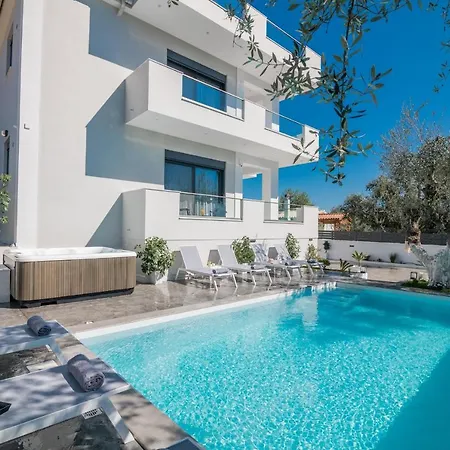 Royal View - Private Pool&hot Tub * Romírion