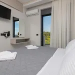 Royal View - Private Pool & Hot Tub Vilă Romírion