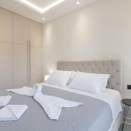 Royal View - Private Pool & Hot Tub Vilă Romírion