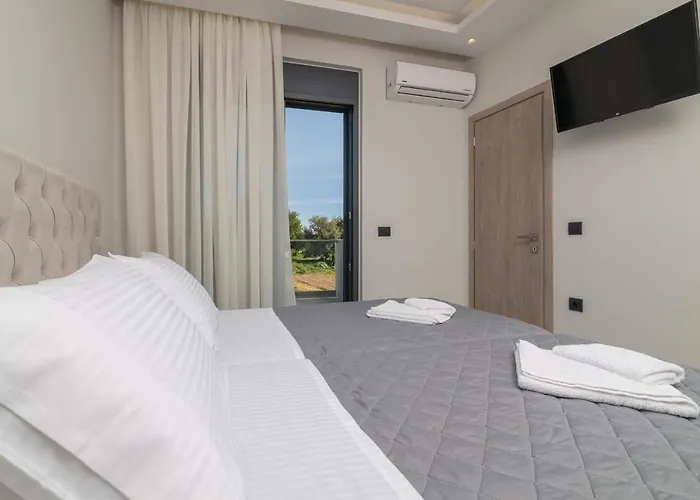 Royal View - Private Pool & Hot Tub Vila *