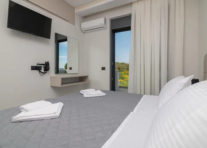 Royal View - Private Pool & Hot Tub Vila Romírion
