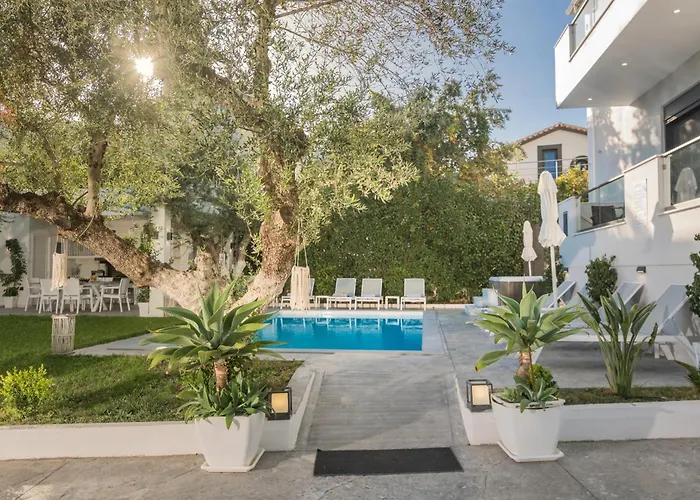 Royal View - Private Pool & Hot Tub Vila Romírion