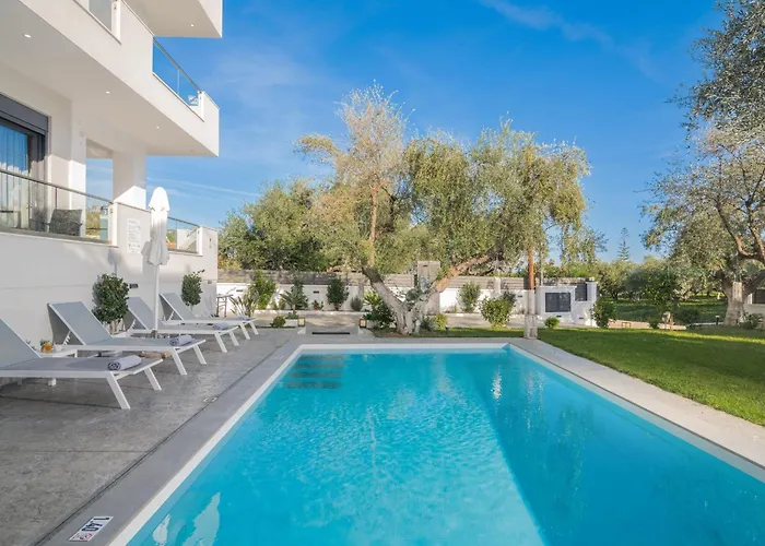 Royal View - Private Pool & Hot Tub